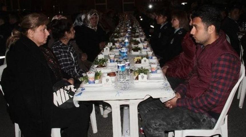 Şehit Polis İ&ccedil;in Mevlit Okutuldu