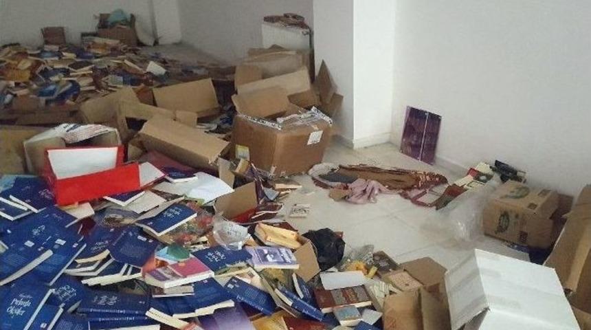 Malatya&rsquo;daki Fet&ouml; Operasyonlarında &Ccedil;ok Sayıda Dok&uuml;man Ele Ge&ccedil;irildi