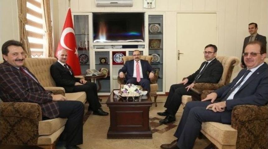 Tdk Başkanı Mustafa Sinan Ka&ccedil;alin&rsquo;den, Vali İsmail Ustaoğlu&rsquo;na Ziyaret