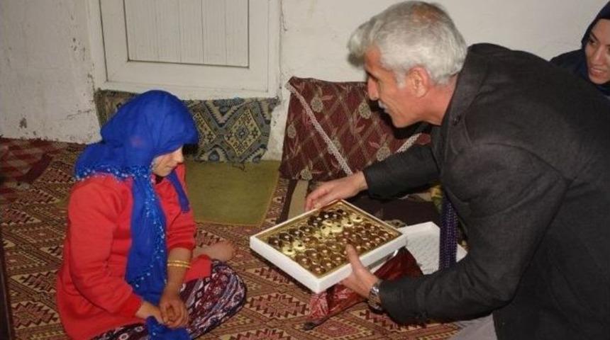 Sınırdaki Şehit Ailelerine Ziyaret