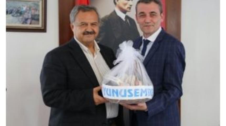 Yunusemre’den Burhaniye Belediyesi’ne Ziyaret