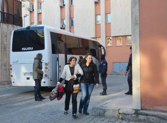 Mardin’de Gözaltına Alınan 31 Dbp’li Adliyeye Sevk Edildi