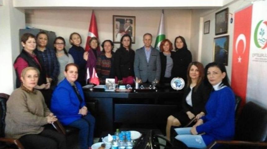 Eskişehirli Chp&rsquo;li Kadınlardan &Ccedil;iftelerliler Derneği&rsquo;ne Ziyaret