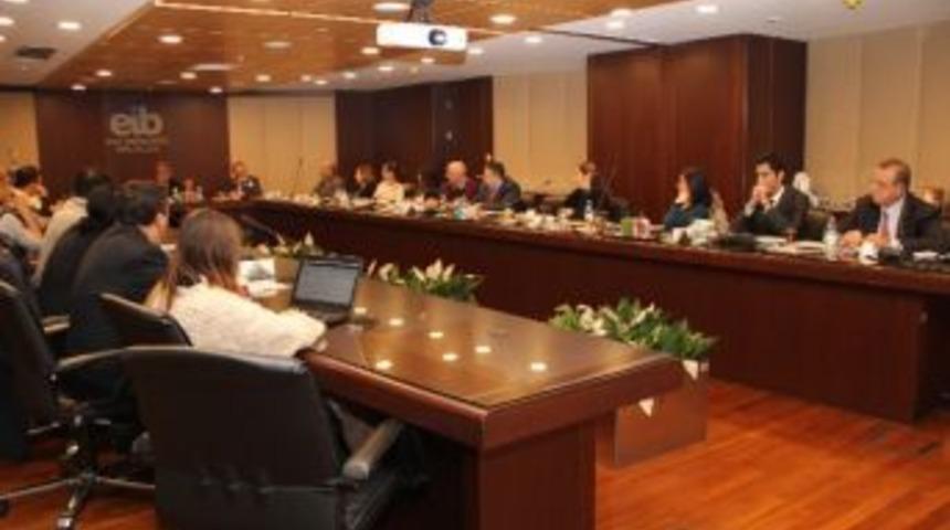 İhracat&ccedil;ılar Fiyat Dalgalanmalarından Korunacak Y&ouml;ntemlere Y&ouml;neliyor