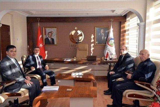 Bilecik Valisi Elban Pazaryeri İl&ccedil;esini Ziyaret Etti 1