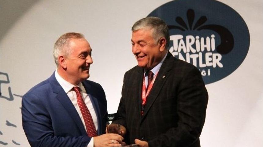 Ey&uuml;p Belediyesi 2&rsquo;nci &rsquo;s&uuml;reklilik &Ouml;d&uuml;l&uuml;&rsquo;n&uuml; Aldı