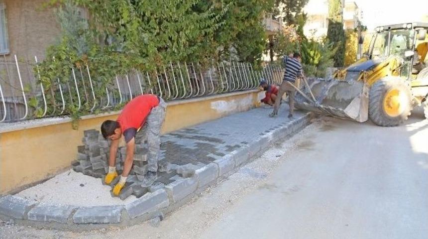 Şehitkamil&rsquo;den Budak Mahallesine Kaldırım &Ccedil;alışması