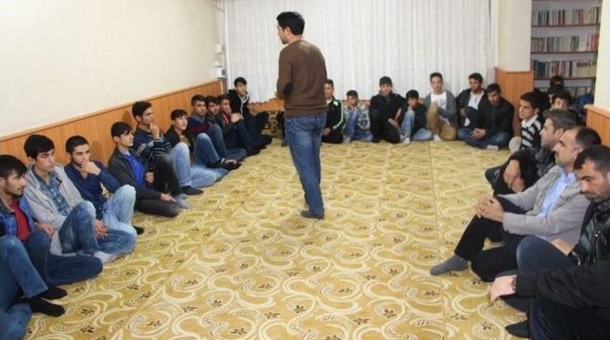 Kahta İkbal-der&rsquo;de &Ouml;ğrenci Buluşması