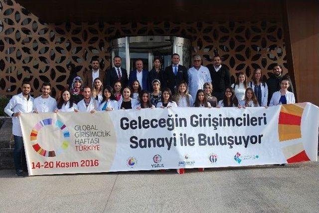 Geleceğin Girişimcileri İş Dünyasıyla Buluştu