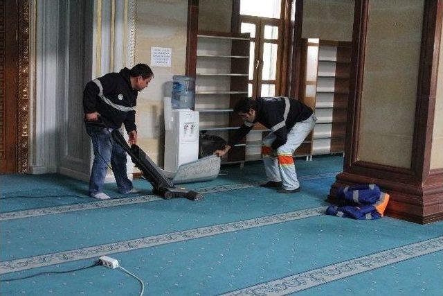 Adana’nın Camileri Pırıl Pırıl 1