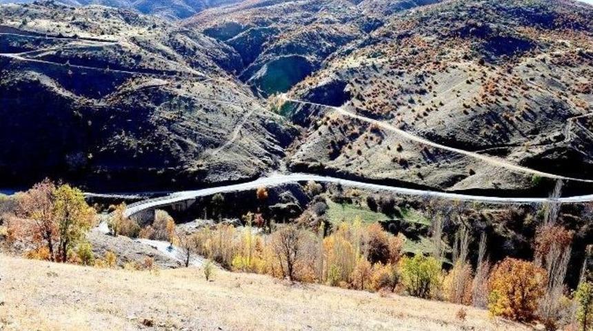 Pütürge’de 14 Kilometrelik Yol Çalışması Yapıldı