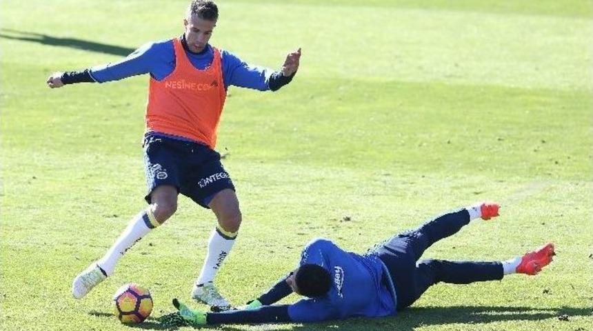 Fenerbah&ccedil;e Pas &Ccedil;alıştı