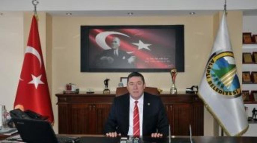 Alaplı Belediye Başkanı Nuri Tekin, Erdemir İş&ccedil;ilerine Destek Verdi