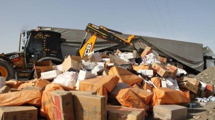 Silopi&rsquo;De 479 Bin 30 Paket Ka&ccedil;ak Sigara Imha Edildi