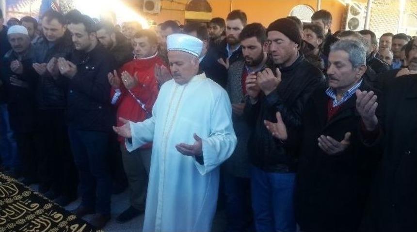 Kur&rsquo;an Kursu &Ouml;ğreticisi Toprağa Verildi