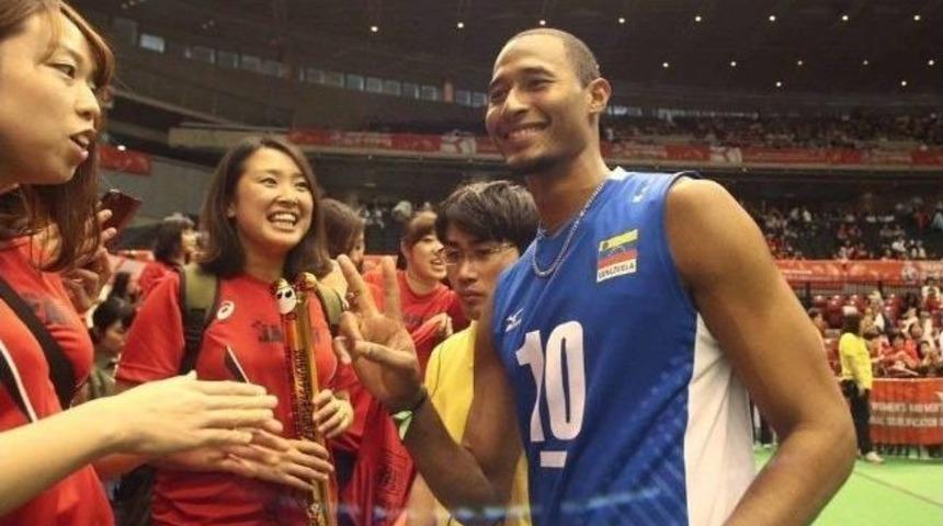 Venezuela Voleybol Milli Takım Oyuncusu Afyonkarahisar&rsquo;da Hayatını Kaybetti
