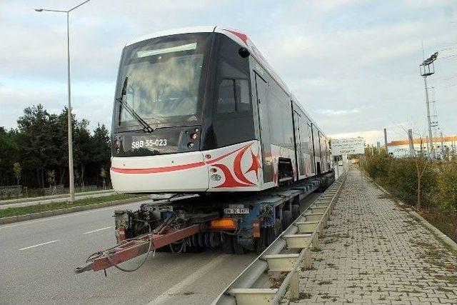 Samsun’un İkinci Yerli Tramvayı Raya İndi