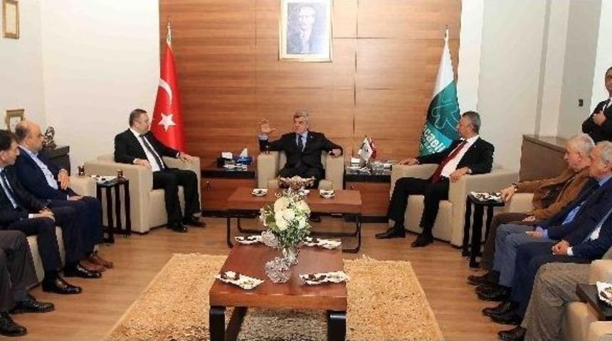 Başkan Karaosmanoğlu, Koto&rsquo;yu Ziyaret Etti