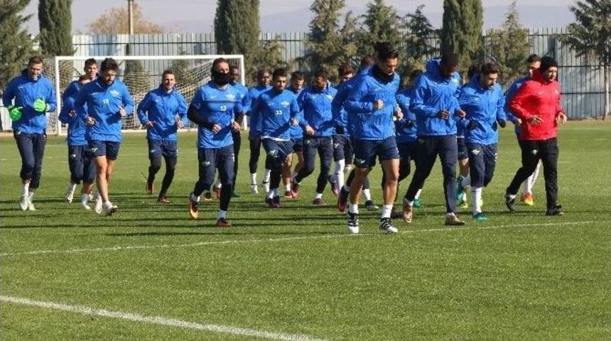 Akhisar Belediyespor, Bursaspor Ma&ccedil;ı Hazırlıklarını Tamamladı