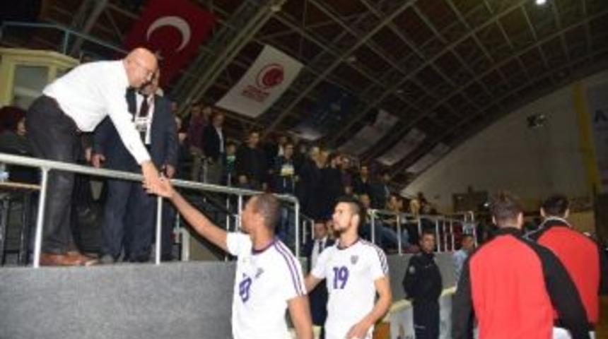 Venezuellalı Voleybolcu Kervin Pinerua&rsquo;nın &Ouml;l&uuml;m&uuml;