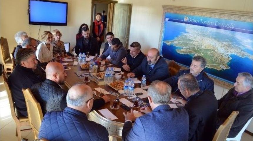 Didimli Turizmcileri Sezon Sonunda Bir Araya Geldi