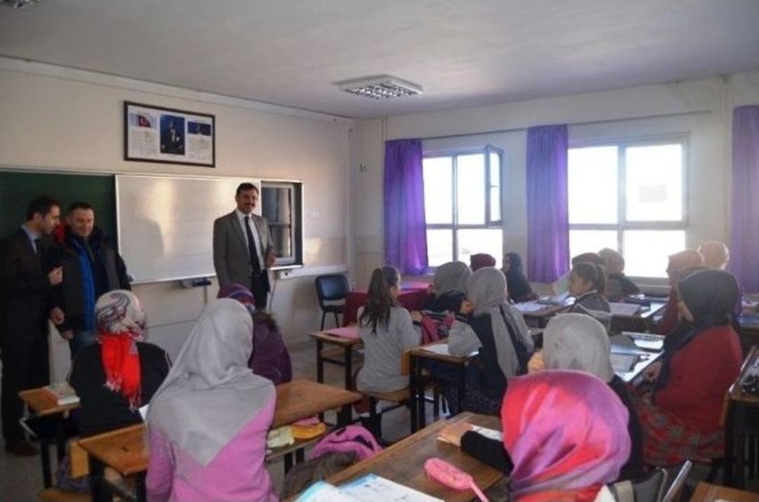 Aziziye Kaymakamı Zafer &Ouml;z&rsquo;den Eğitim Kurumlarını Ziyaret