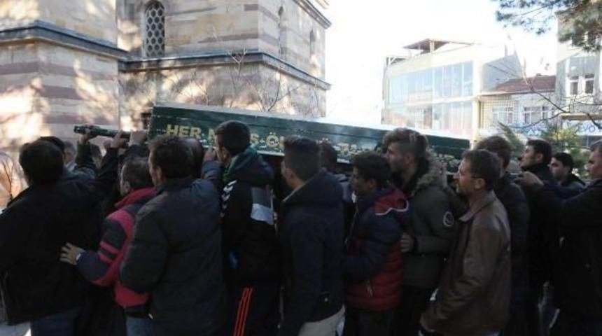 İntihar Eden Liseli Mihriban'ın Babası Okul Y&ouml;netimini Su&ccedil;ladı (3)