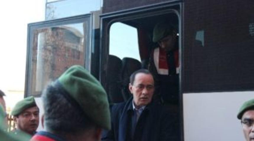 Alaattin &Ccedil;akıcı Sağlık Kontrol&uuml;nden Ge&ccedil;ti