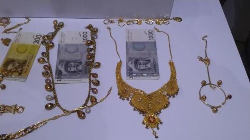 Evden 4 Kilo Altın Gasp Eden Ş&uuml;pheliler Adliyeye G&ouml;nderildi