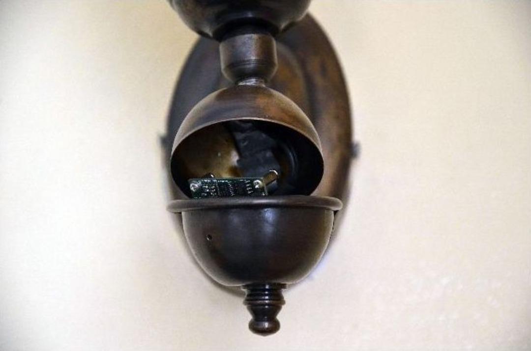 Fet&ouml;&rsquo;n&uuml;n Eski Okulunda Gizli Kameralar Ortaya &Ccedil;ıktı