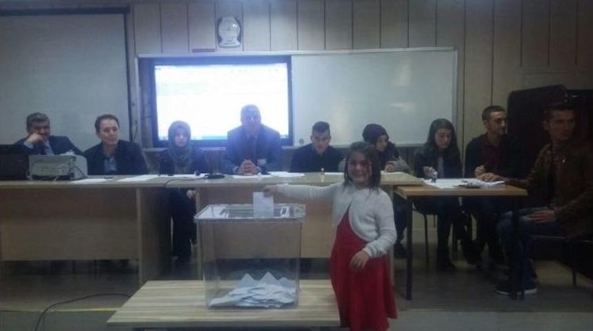Yozgat&rsquo;ta &lsquo;il &Ouml;ğrenci Meclis Başkanlığı Se&ccedil;imi&rsquo; Yapıldı
