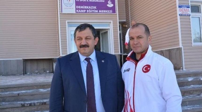 Milliler Wako Avrupa B&uuml;y&uuml;kler Kick Boks Şampiyonası&rsquo;na Hazır