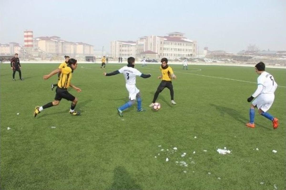 Ağrı&rsquo;da 2016-2017 Okul Sporları M&uuml;sabakaları Başladı