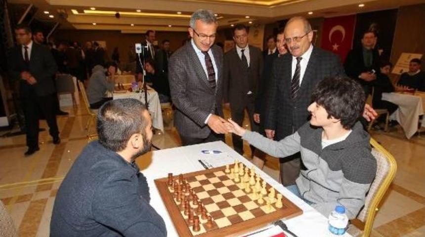 Satrancın Ustaları Hamlelerini T&uuml;rkiye Şampiyonu Olmak Yapıyor