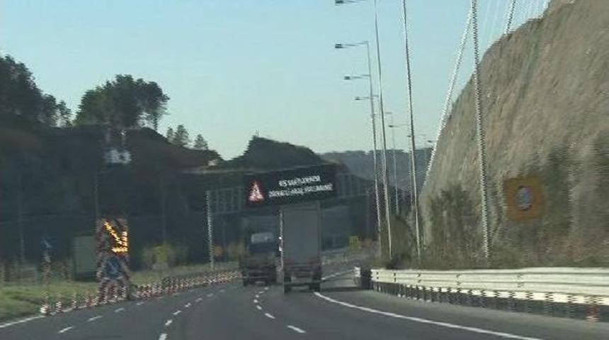 S&uuml;per Otoyolda S&uuml;per Ihlaller