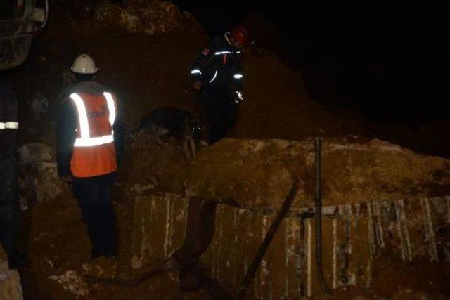 Siirt te Bakır Madeninde Facia; 4 Iş&ccedil;i &Ouml;ld&uuml;, 12 Iş&ccedil;i Aranıyor - Ek Fotoğraflar 2