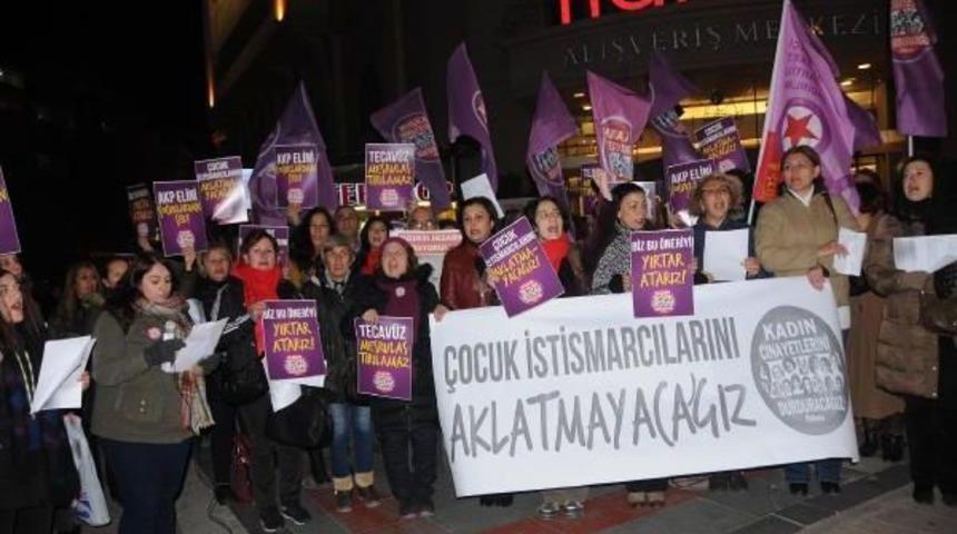 Eskişehir'de Kadınlar Cinsel Istismar &Ouml;nergesini Yırttı