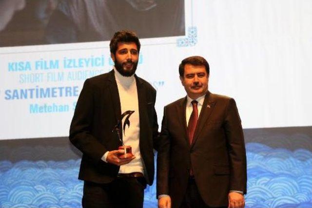 4 &uuml;nc&uuml; Uluslararası Boğazi&ccedil;i Film Festivali &Ouml;d&uuml;l T&ouml;reni Yapıldı 1