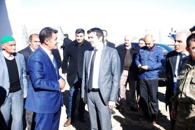 Dubaili İşadamlarının Yaptırdığı Cami İbadete A&ccedil;ıldı 1