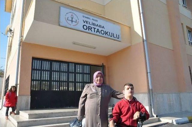 (özel Haber) Pendik Belediyesi’nden Engelli Çocuğa Yardım Eli