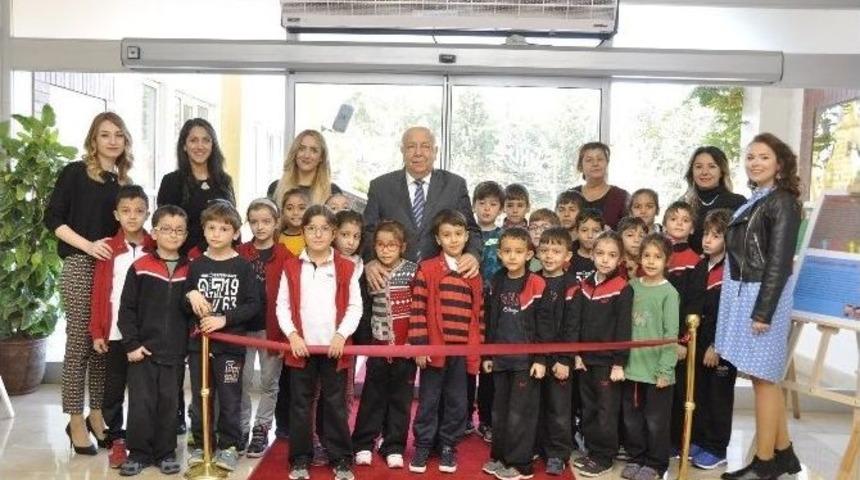 &Ccedil;ocuk Hakları Sergisi Gkv&rsquo;de A&ccedil;ıldı