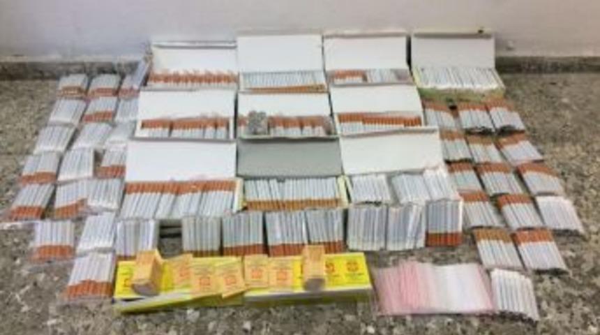 Jandarma, Ka&ccedil;ak T&uuml;t&uuml;n Ve T&uuml;t&uuml;n Malzemeleri Ele Ge&ccedil;irdi