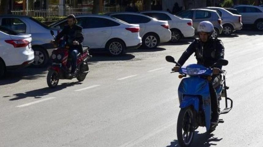 Elektrikli Bisikletler Tehlike Yaratıyor