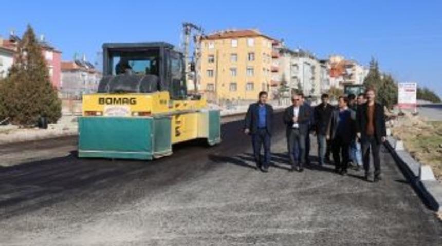 Karaman&rsquo;da Asfaltlama &Ccedil;alışmaları S&uuml;r&uuml;yor