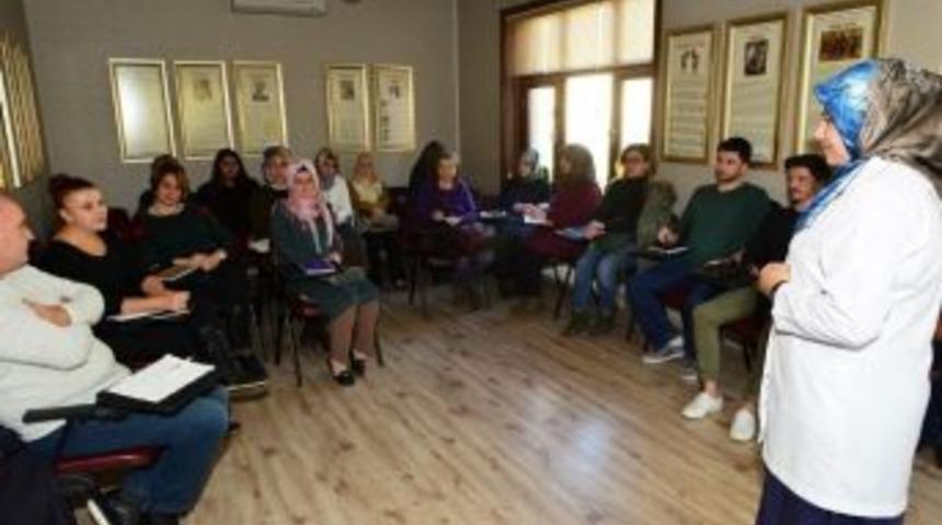 B&uuml;y&uuml;kşehir, Yazarlık, Edit&ouml;rl&uuml;k Kursu Başlattı