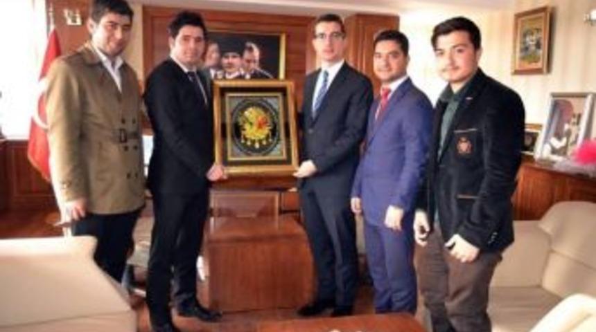 Akil Gen&ccedil;lerden Birecik Kaymakamlığına Ziyaret