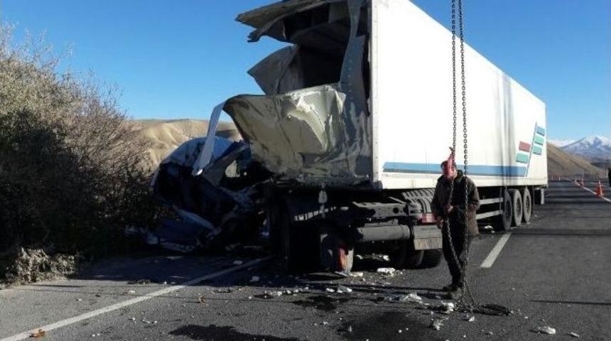 Malatya-kayseri Karayolunda Kaza: 1 Yaralı