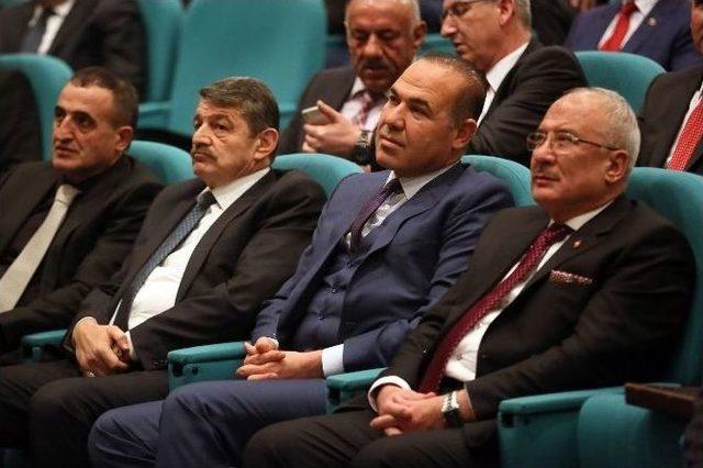 Başkan S&ouml;zl&uuml;, Mhp&rsquo;li Belediye Başkanları Toplantısına Katıldı 1