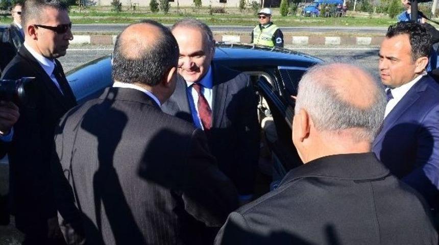 Bilim, Sanayi Ve Ticaret Bakanı &Ouml;zl&uuml; Zonguldak&rsquo;ta