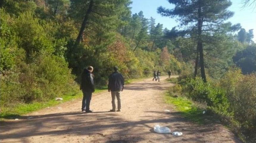 Aracını Gasp Ettikleri Taksiciyi &Ouml;ld&uuml;r&uuml;p Ka&ccedil;tılar
